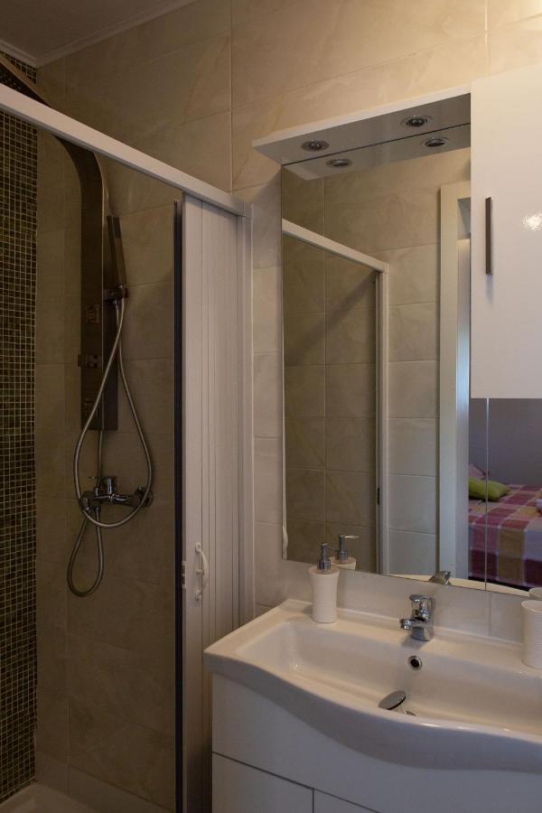 Holiday Home Petrovic Μεντουλίν Εξωτερικό φωτογραφία